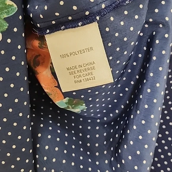 Modcloth Navy Blue Floral V Neck Tunic Sleeveless Cottagecore Top size Medium - Picture 14 of 14